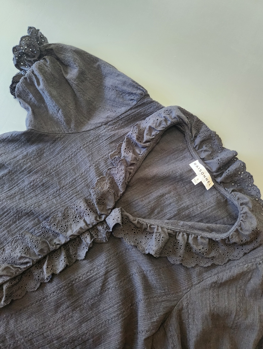 Raisonnel Womens V-neck Puff Short Sleeve Cotton Blouse Top Black Size S Eyelet
